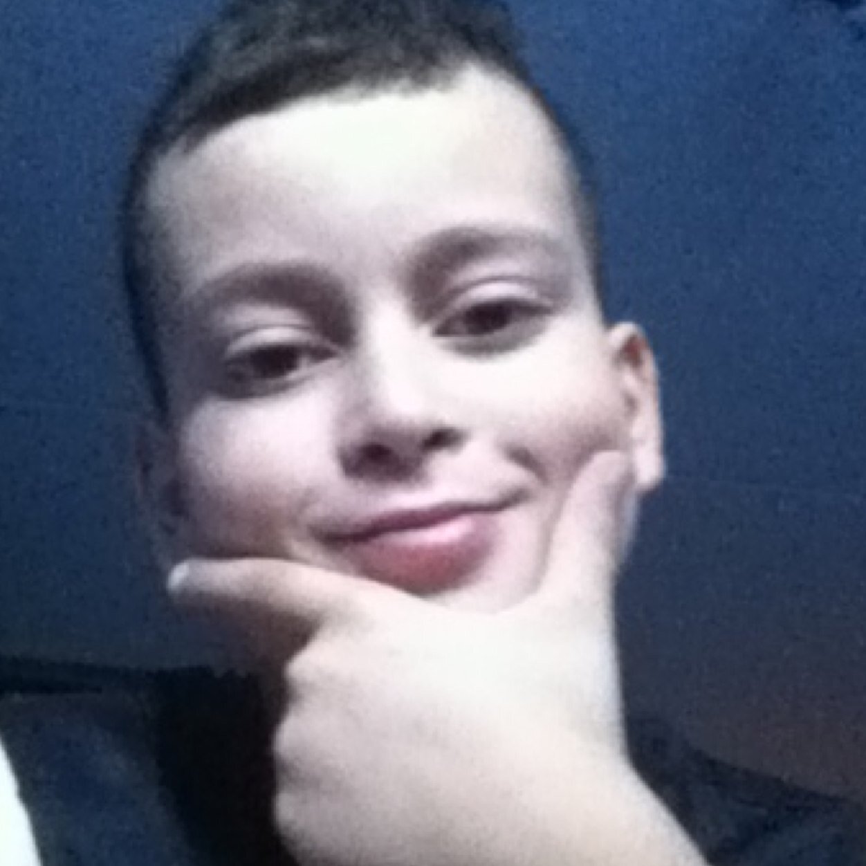 husseinrocks101's profile picture. Hey follow me