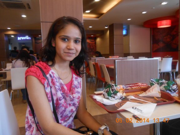 #sugar#nikki#mumma#frnzz#masti#clg#daman#shoppin;):):p:D