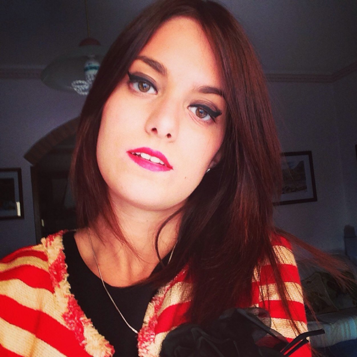 Elena_Violi's profile picture. Laureata in Giurisprudenza all'Università di Bologna; modenese; amante dei libri di Grisham; appassionata alla politica •