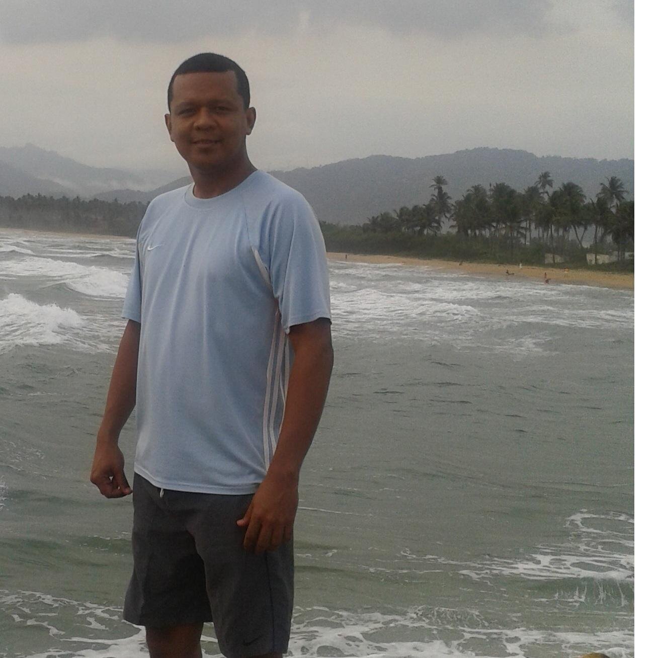 eevargascano's profile picture. Ing. Industrial / Prof. Asociado Facultad de Ingeniería UC / MSc en Gerencia / Doctorando en Ingeniería / Consultor en Investigación de Operaciones