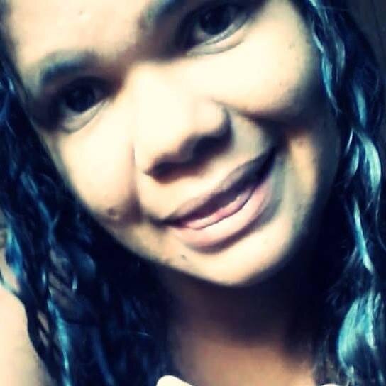 Sem neurose, sem caô ela só quer mais uma dose de amor ✌