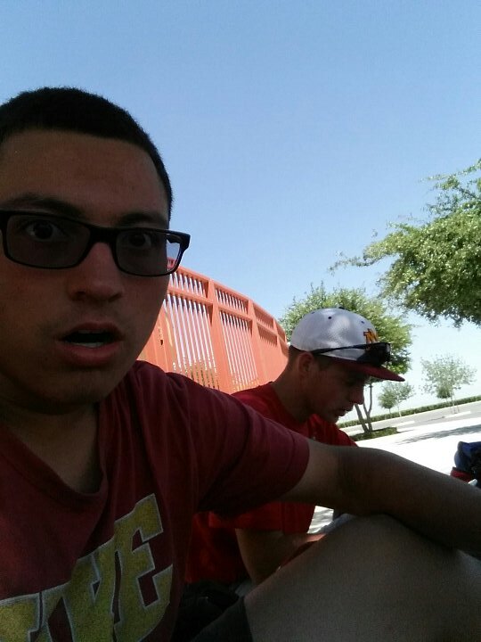 isaacnewton_69's profile picture. living today like there's no tomorrow. IG: isaacnewton_69