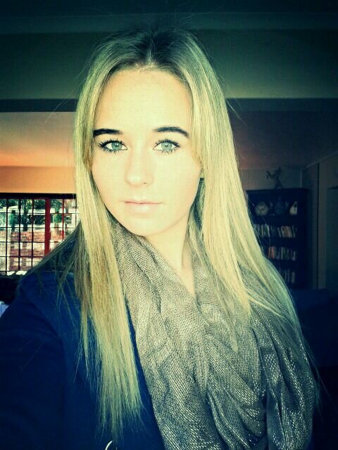 Caity_VZ's profile picture. Witty, charming and crazy! That's me :)