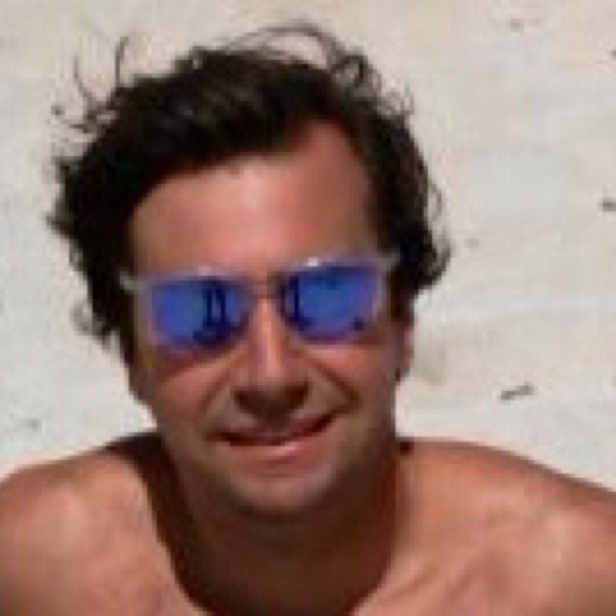 jnavarivas's profile picture. 