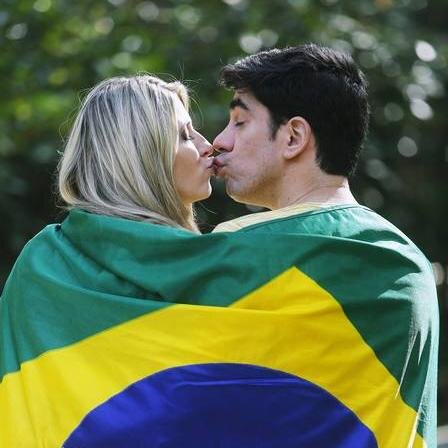 Perfil dos membros do Team Adnesa; grupo de fãs de @marceloadnet e @calabresadani, o casal real do humor brasileiro! ♡