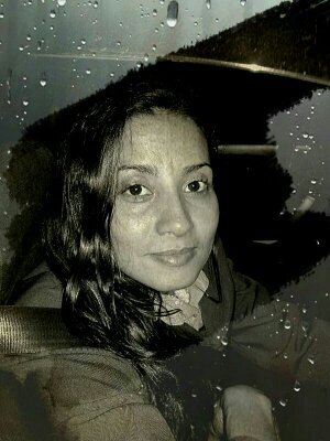 Musicista,Casada com Ozeias André ,mãe da Emilly Julia filha de Deus pela graça de Cristo Jesus!:-)