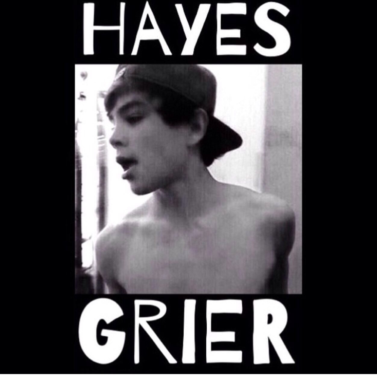 Vine: Hayes Grier • Instagram:
hayes_instagram • Mobli - Hayes Grier 
Buisness Inquiries:
hayesbookings@26mgmt.com