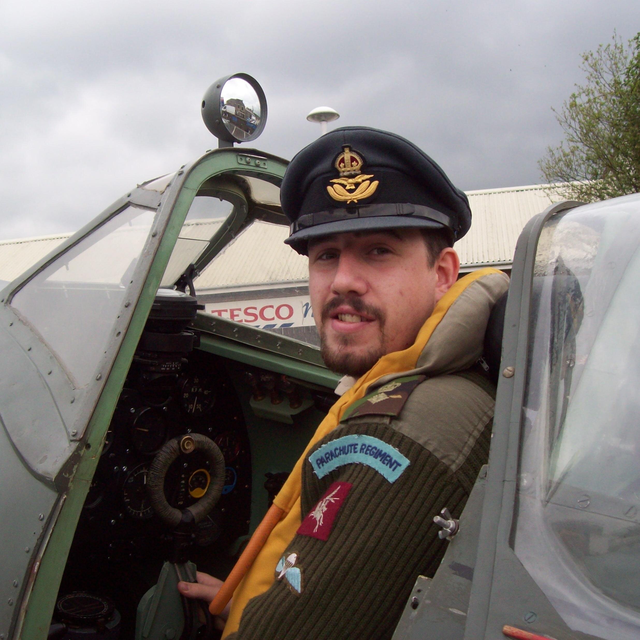 MatthewJamesHa2's profile picture. Hi am Matty am 21 years old and am in the British Army.