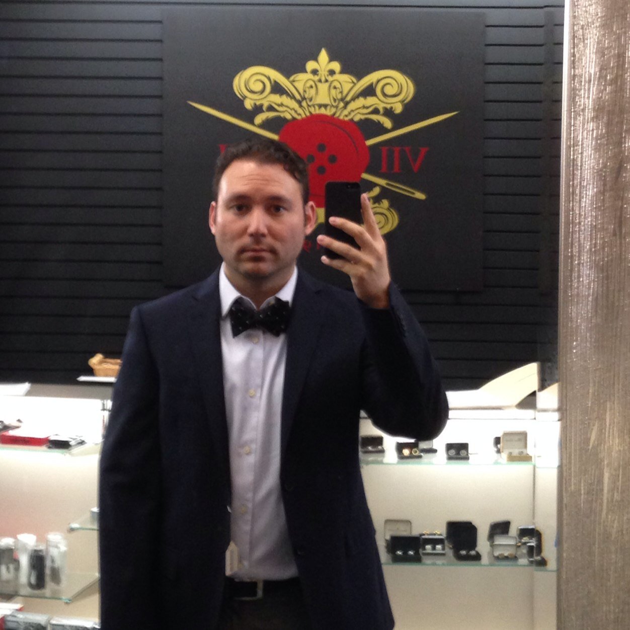 arthurgrant33's profile picture. 