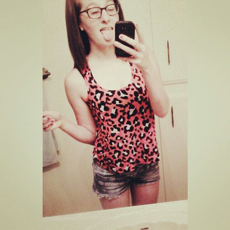 fubc__'s profile picture. 16 . single . shs