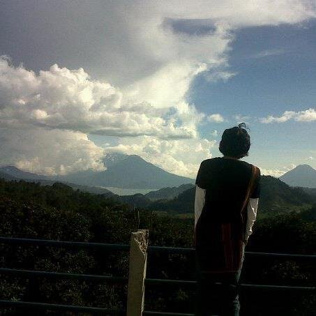 aeeg21's profile picture. QB -- Adulto responsable... bueno solo adulto --You'll Never Walk Alone!!