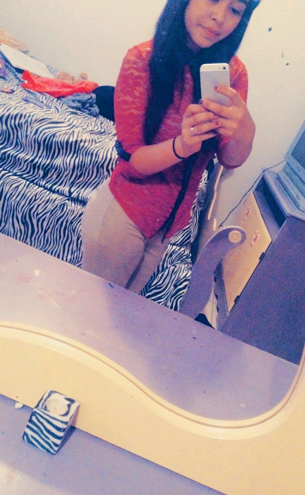 I'm short._. I have only 3 Bestfriends.♡ That mean the world me.(': I love my family.♡♡