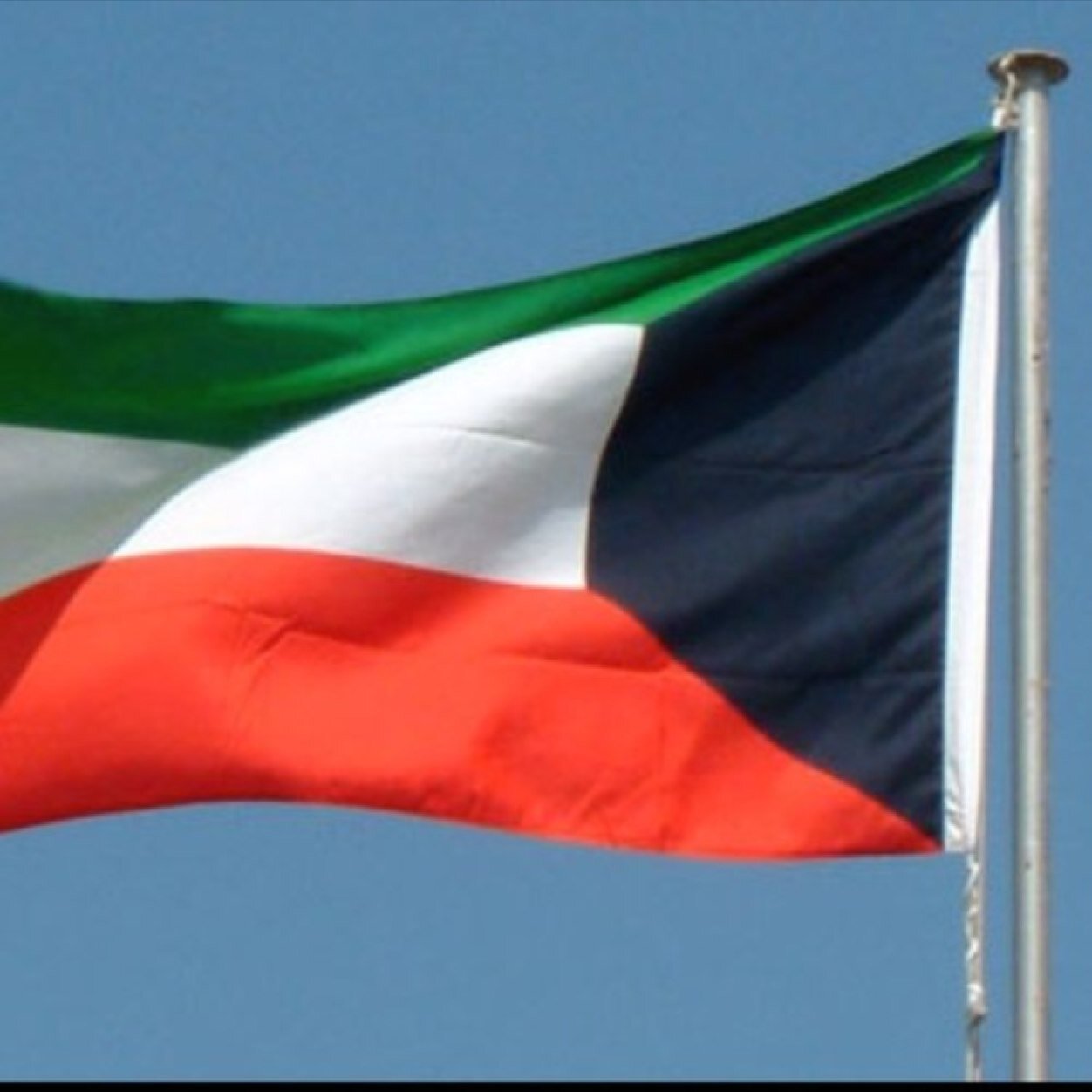 خلوني .. لحد يقاطعني ..!!