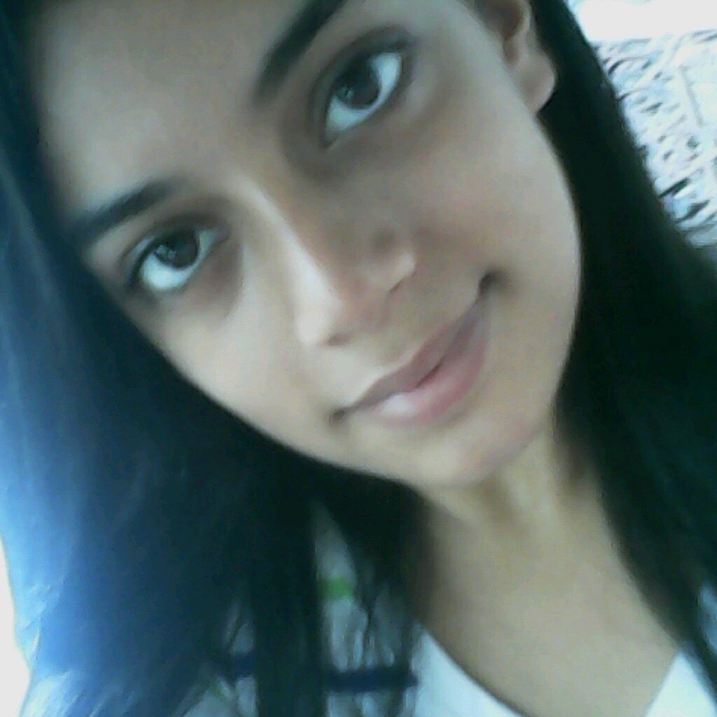 @Harry_Styles @Louis_Tomlinson @Real_Liam_Payne @NiallOfficial @zaynmalik @Ashton5SOS @Luke5SOS @Michael5SOS @Calum5SOS I♥@onedirection&@5SOS i♥food
