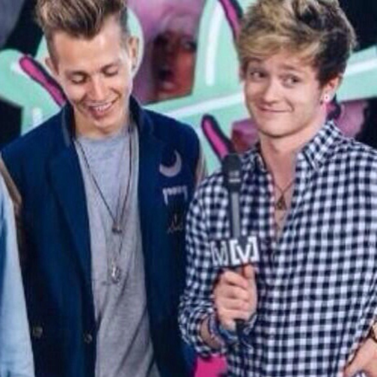 saved2123455's profile picture. Free follow from @youmeat_lex