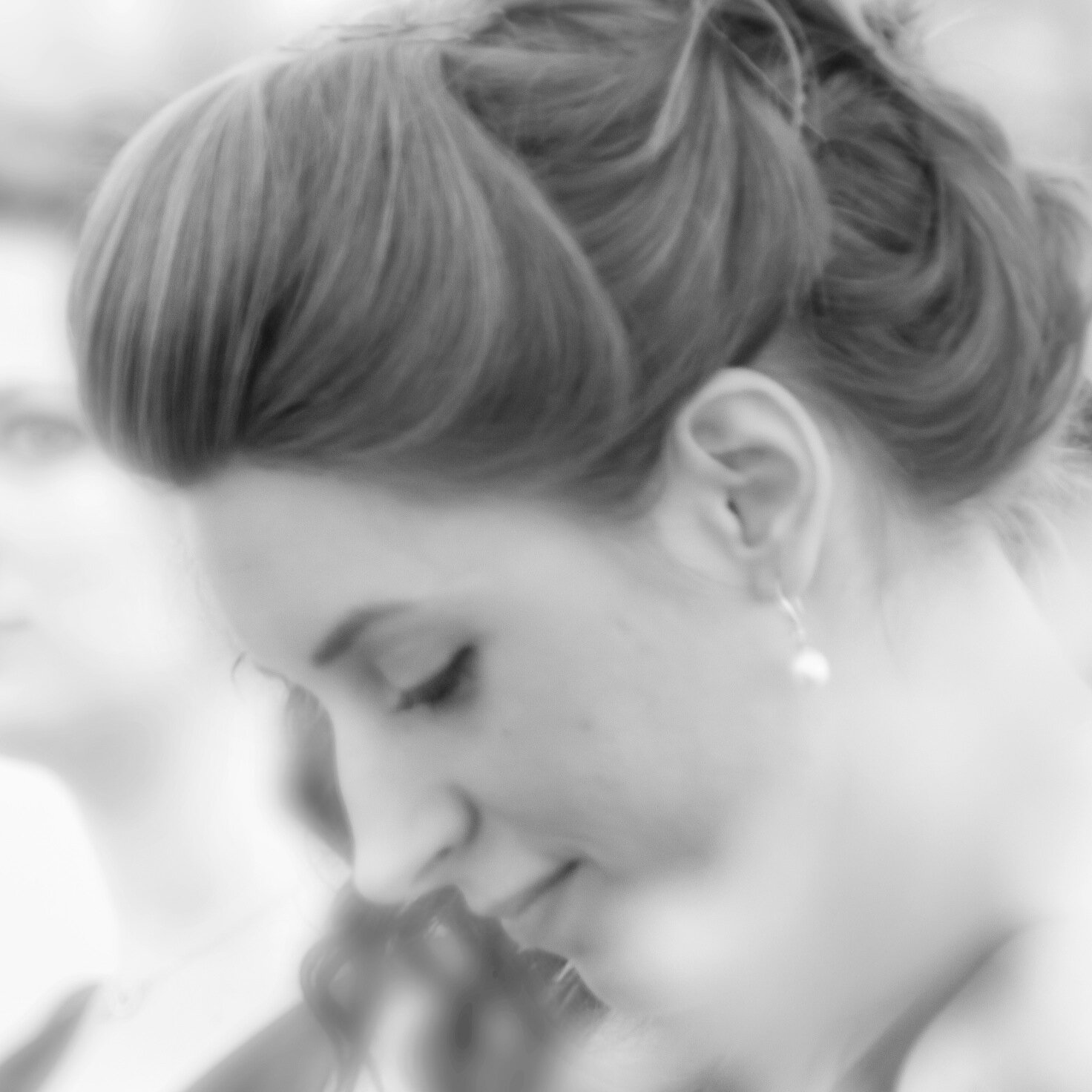 LeighKuzman's profile picture. Helping small business' in Northern Virgina by providing logo designs, promotional materials & organizational help. Freelance designer, wife, cook & artist.