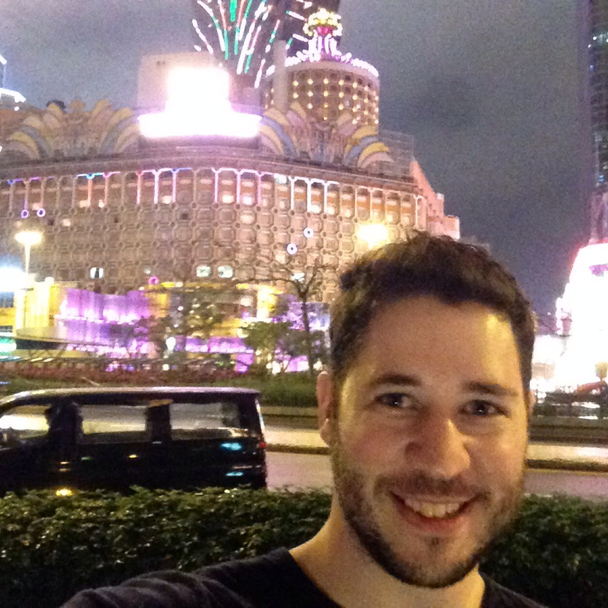 edutob's profile picture. MIT Sloan MBA student