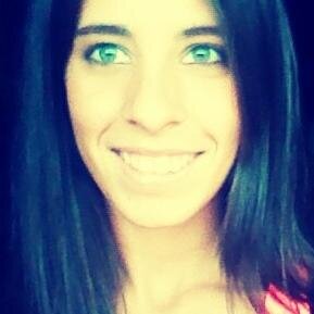 Ayamontina, soñadora... Estudiante en la Universidad de Huelva.