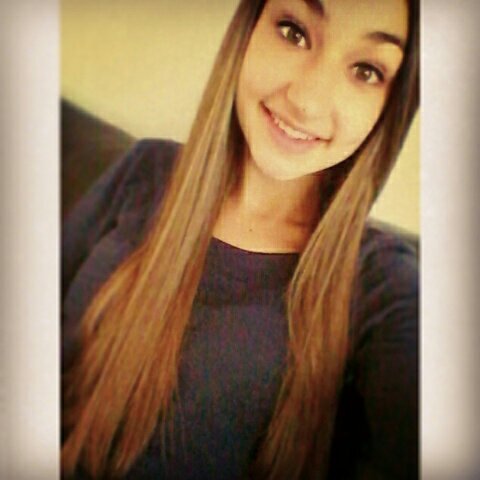 •Head up Be strong Fake smile Move on♧•