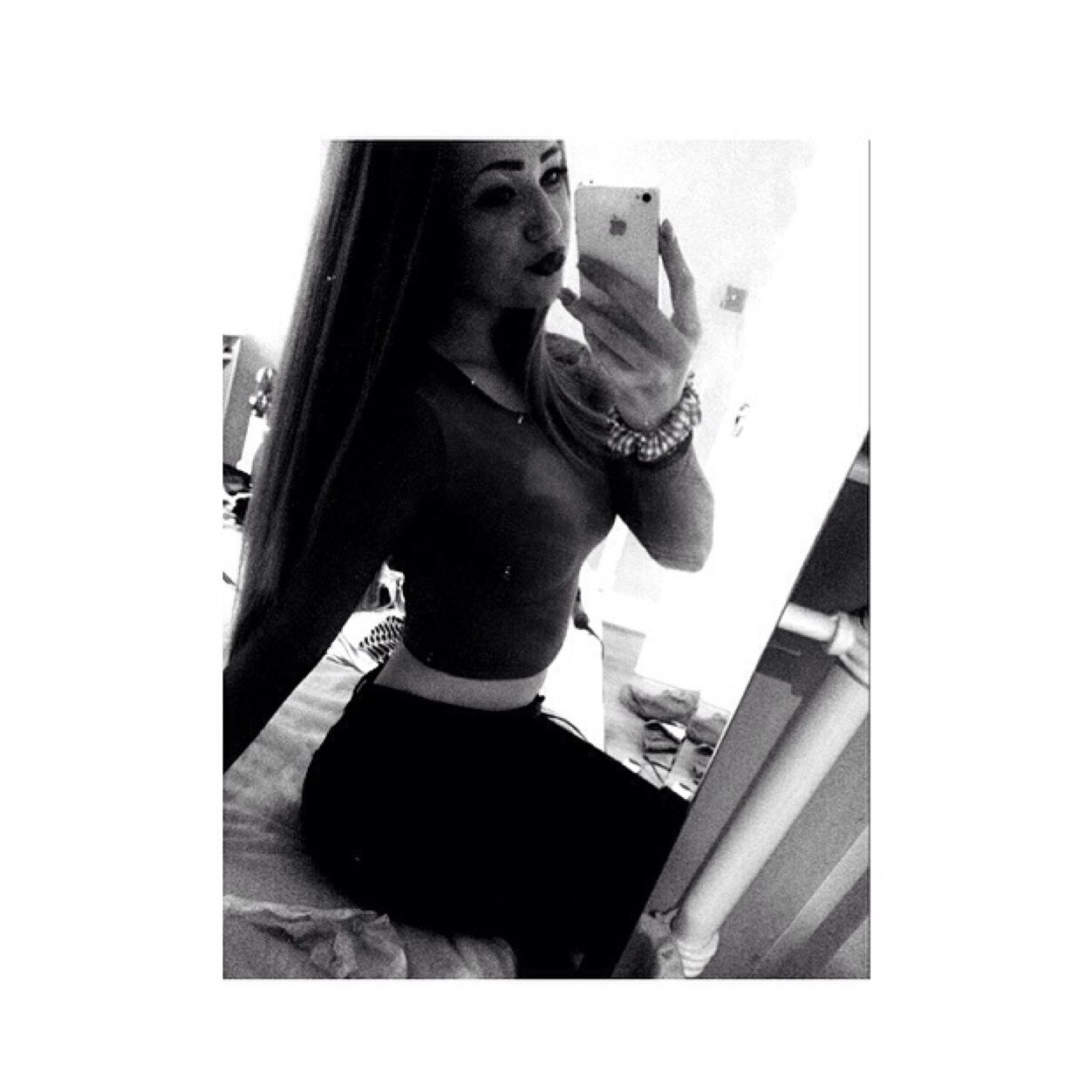 Hollie_Snell's profile picture. new twitter - rip dad x