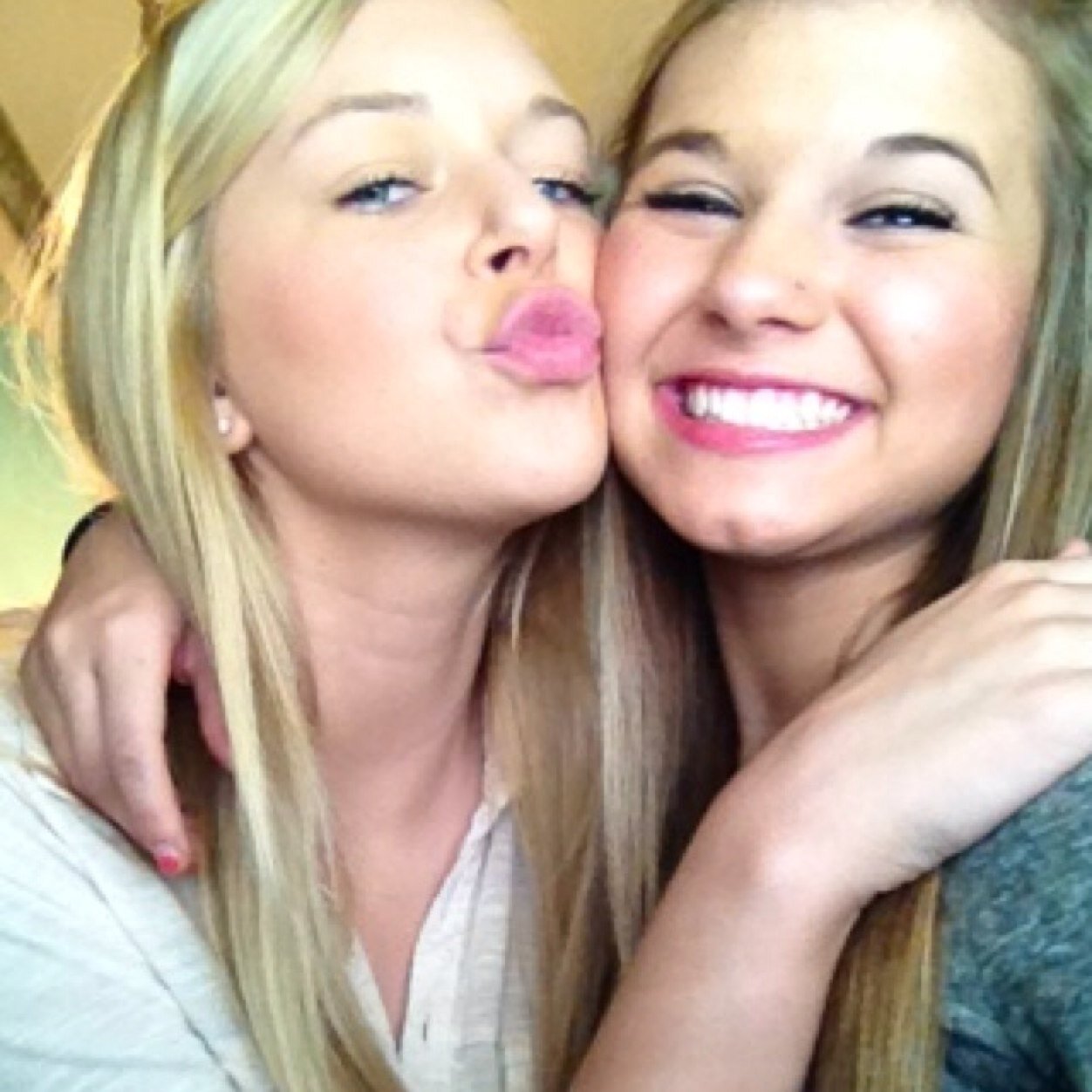 Kirsten Noel Prewitt is the name. Follow me :)
