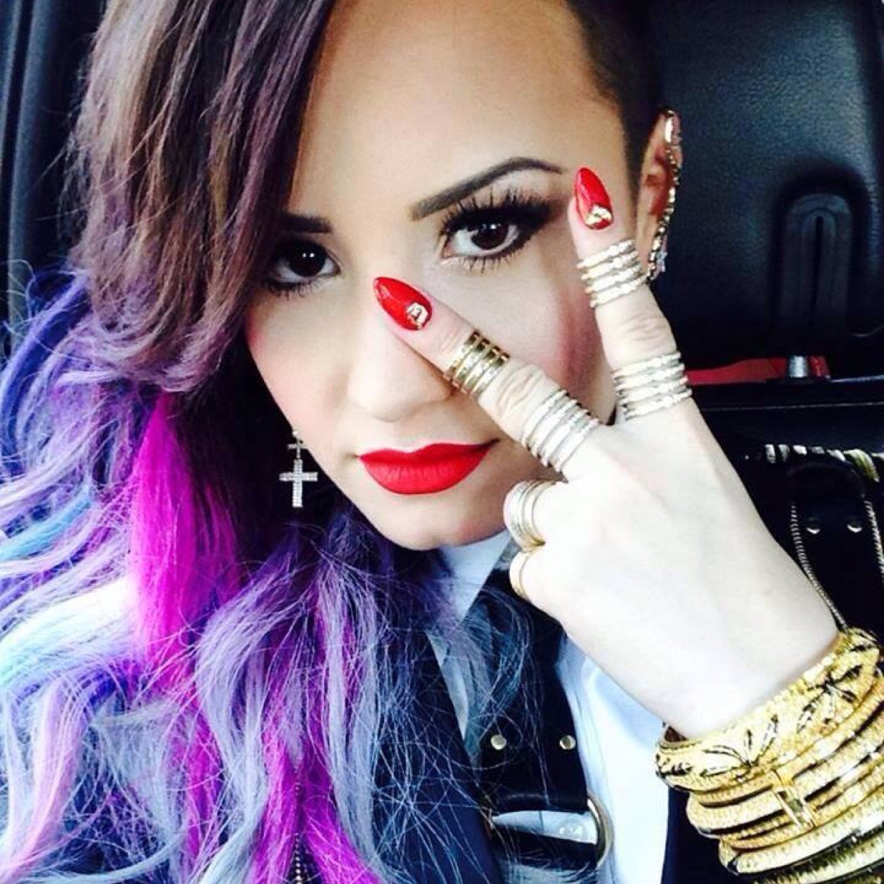 #LOVATICFOREVER