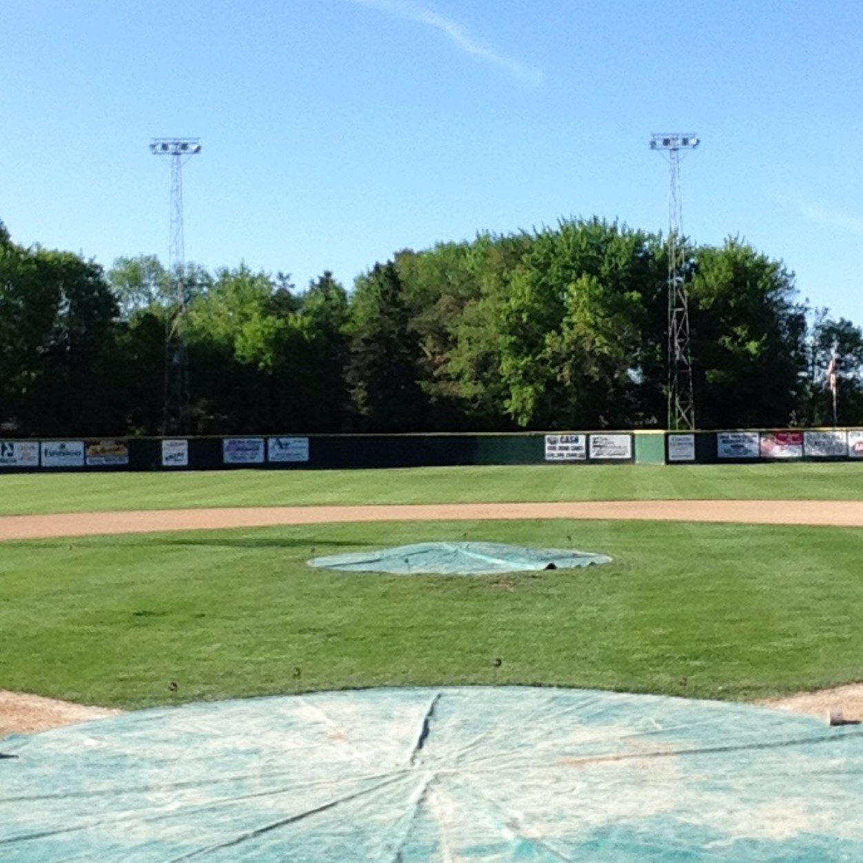 B_lindquist_2's profile picture. 