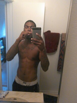 latinkburnett92's profile picture. TATTOO MAN FUCKS WITH ME 25$ N UP WHOOP NICE WORK TOO HMU