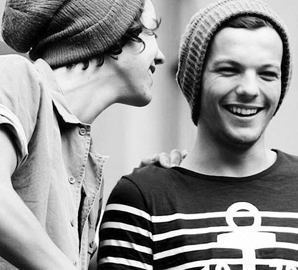 I believe that Larry is absolutely true. If you don't then don't follow me. Hate will be deleted.
              Larry is Love. Larry is Life
