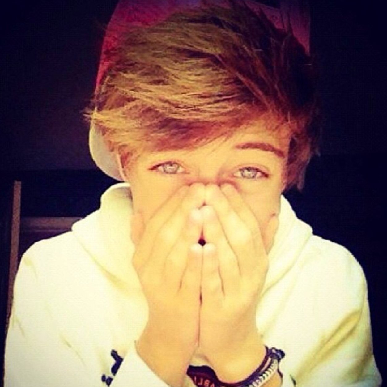 Last account got suspened for no reason. But follow me becuase I'm swaggy and super cool! I'm single and gay but my parents don't know