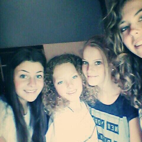 love ♥ 2b de Passie ♥ friends ♥ family ♥ instagram: saartje_1904 snapchat: saar1904