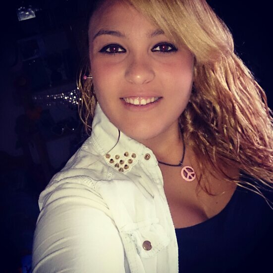jennymdnslr's profile picture. lo dificil se consigue lo imposible se intenta