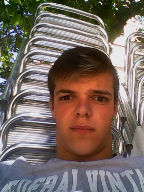 popelle_98's profile picture. 