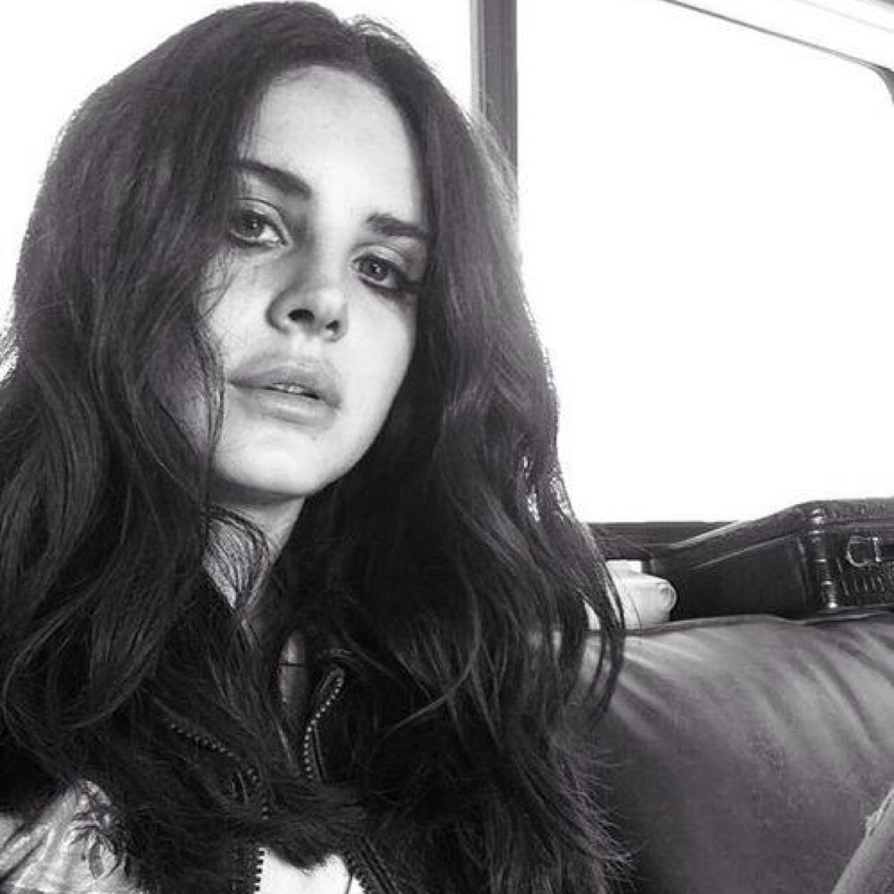 He hit me & it felt like a kiss | Beautifully Mad | Rob follows | Sweden | Rob told me to drink redbull