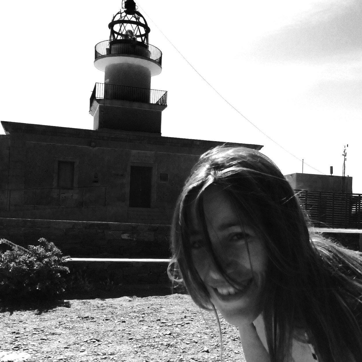 Graduada en Educación Social.    Terapias Asistidas con Animales. Amante del mar y los faros.