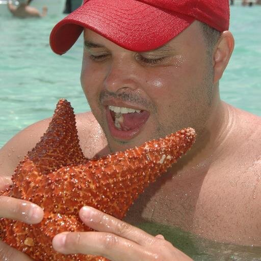 Vladimir_aj's profile picture. Organizado, divertido, alegre, familiar y analítico.