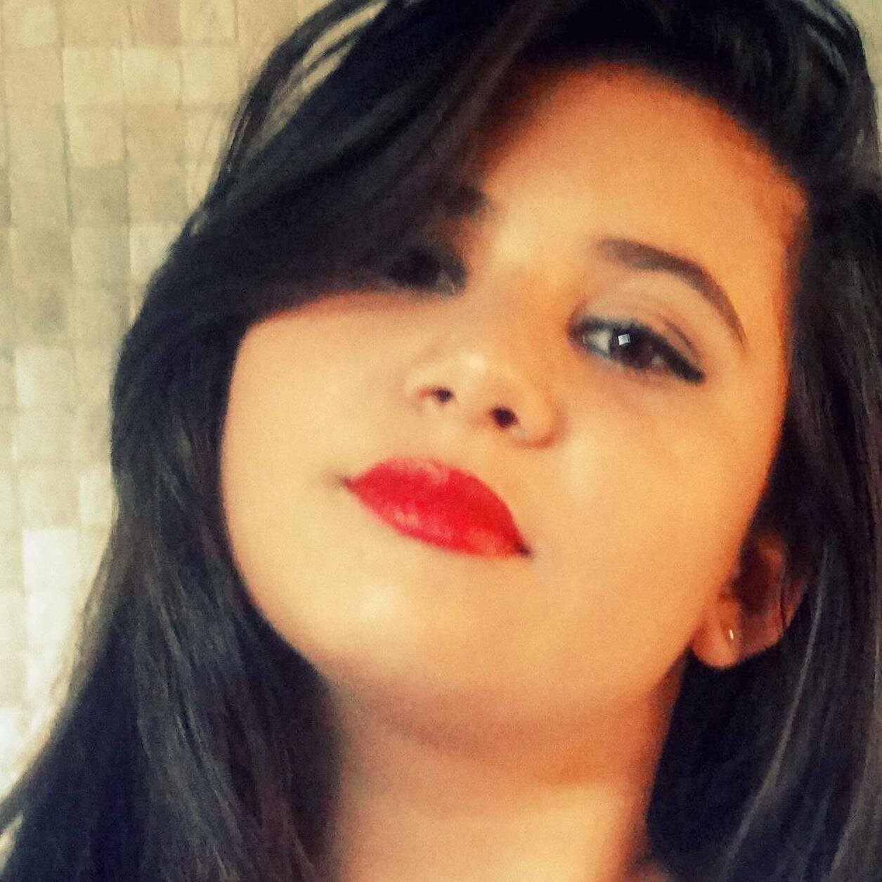 KathellenLeal's profile picture. A vida surpreende, é preciso estar preparado para tudo. (Rhenan Carvalho)