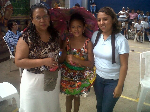 seguir siempre adelente aunq hayan obstaculos que te los impidan!!!!!!