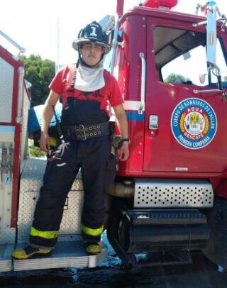 firme bomberos profesionales de la emergencia