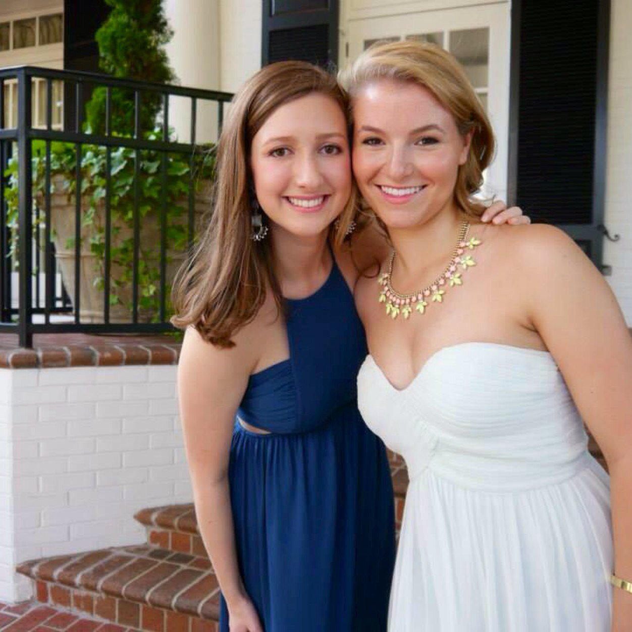 rae427's profile picture. 