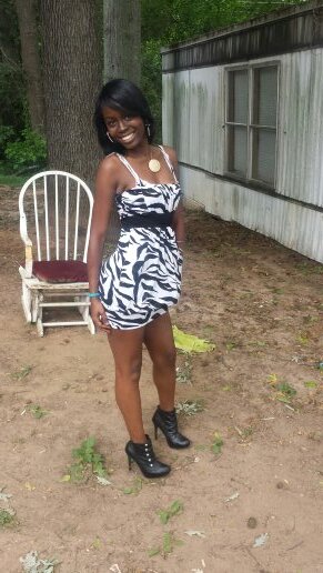 love smiling taking care of me and mines...im strong cause I knw my weakness..and im alive cause im a fighter and I beleave..in the lord...mwahhh.aspiring model