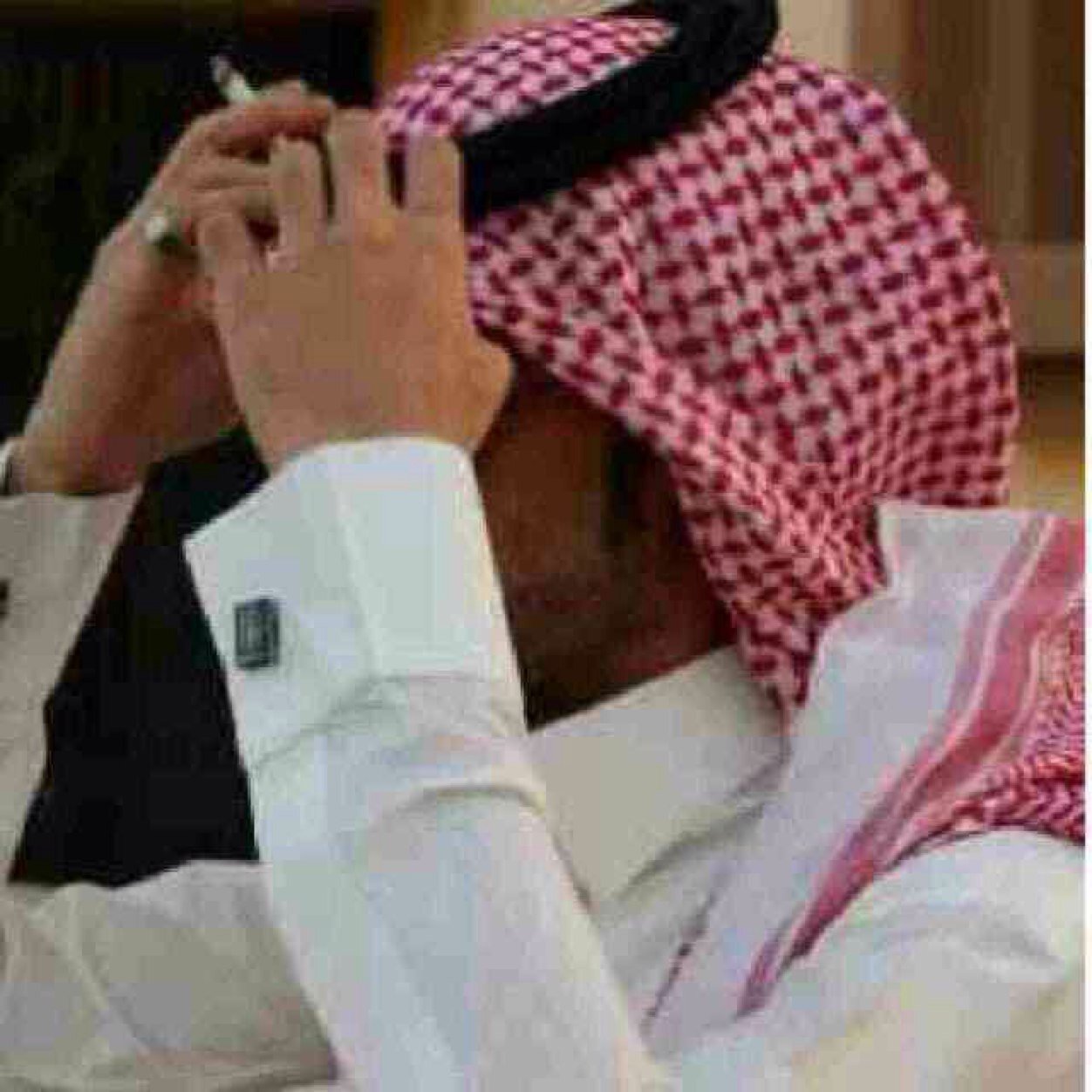 سهل انك تحب ناس من آخر اعماقك ،،لكن من الصعب تجبـرهـم على حبك  {{ الخاص ممنوع }}