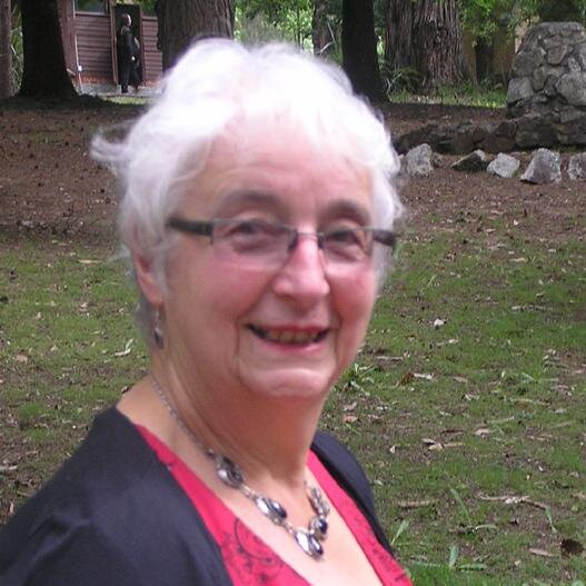 Evelyn Hovenga Profile