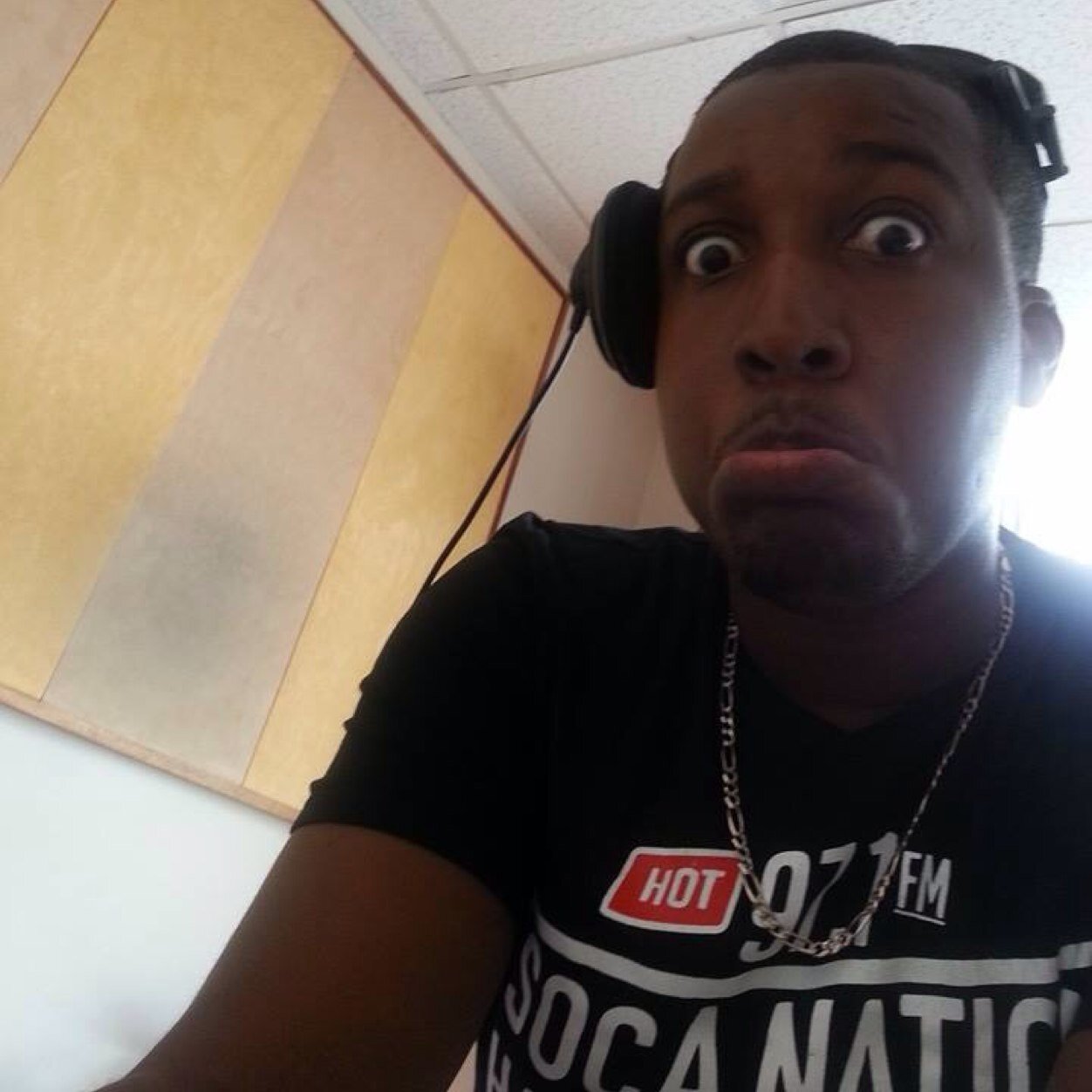 HonDjSlick's profile picture. Reppin' Duble Klik Soundz all day long... Dj | Producer | iT Technician