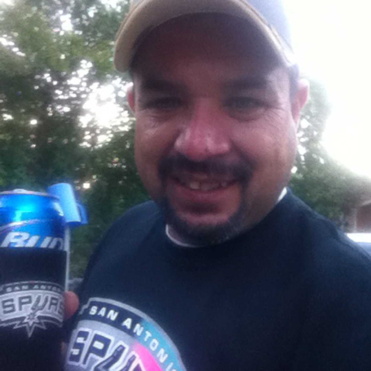 Ablackburn1969's profile picture. Married to Carrie, father of 3. Love the outdoors and Baseball. Both my boys play and its such a joy to watch. Like to Bar-b-q and spend my time with my family