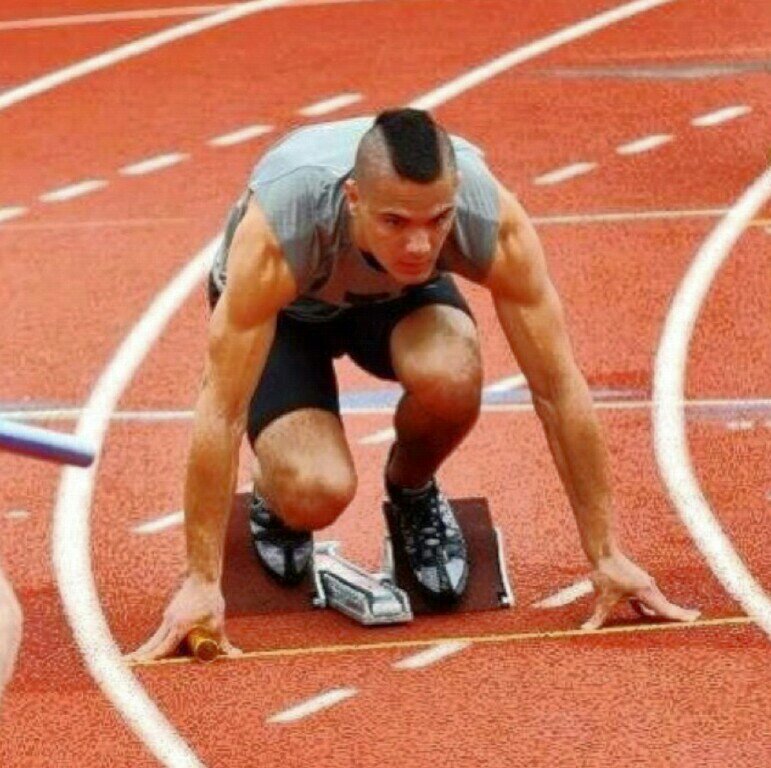 Collins42hunter's profile picture. 