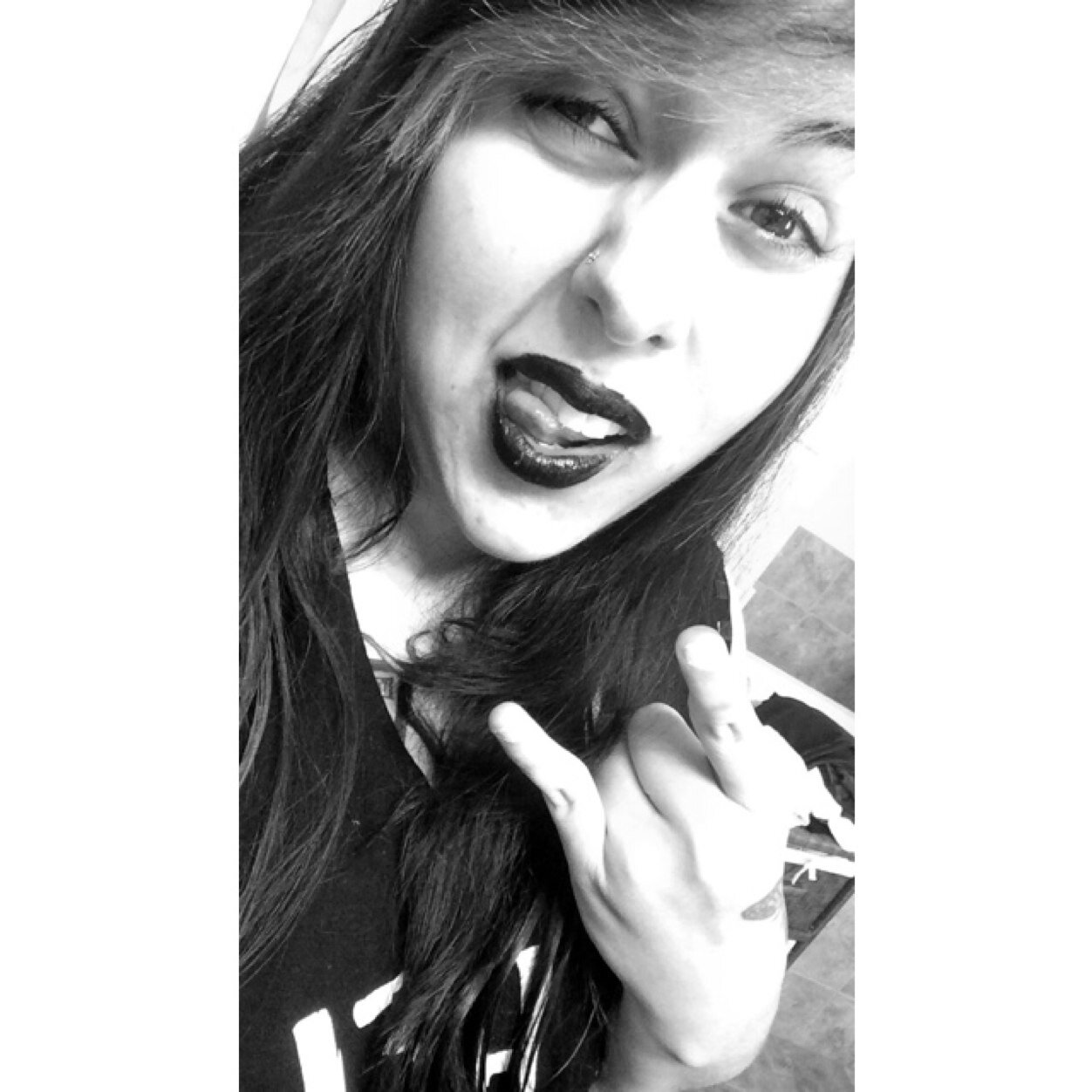 I'm just a smiple girl. I'm nothing special but I find myself surrounded by love & loneliness. Tattoos//piercings//bands//metal//expert fangirl \m/