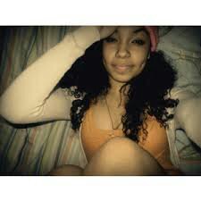 heey im Brooklyn | im blaxican | im 19 years young | single but crushin | i live in California |  so youu need to follow me .. xD