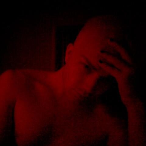 lil_thistle's profile picture. 