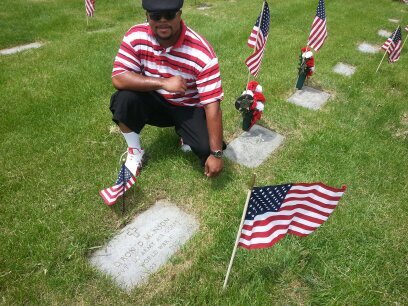 DDemassion's profile picture. 